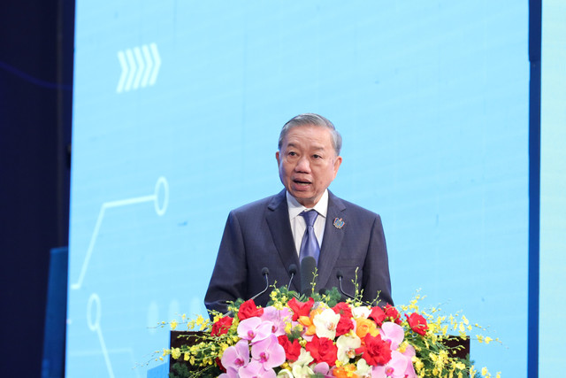 Tổng Bí thư Tô Lâm phát biểu tại Lễ khai giảng năm học 2025-2026, ngày 5/9. Ảnh: VGP. tong-bi-thu.jpg