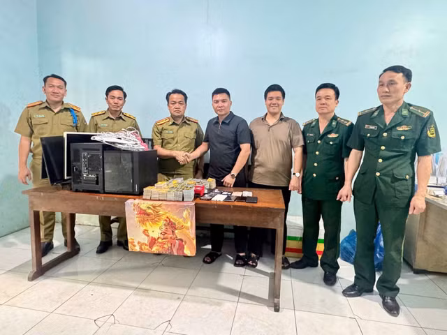 co-quan-csdt-cong-an-tinh-phu-tho-phoi-hop-voi-cong-an-tinh-kham-muon-lao-de-xac-minh-hoat-dong-cua-cac-doi-tuong-tai-lao.jpg