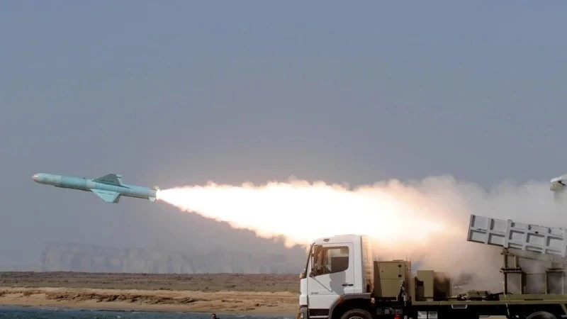 Liệu Iran có khả năng đánh chìm tàu sân bay của Mỹ như tuyên bố?