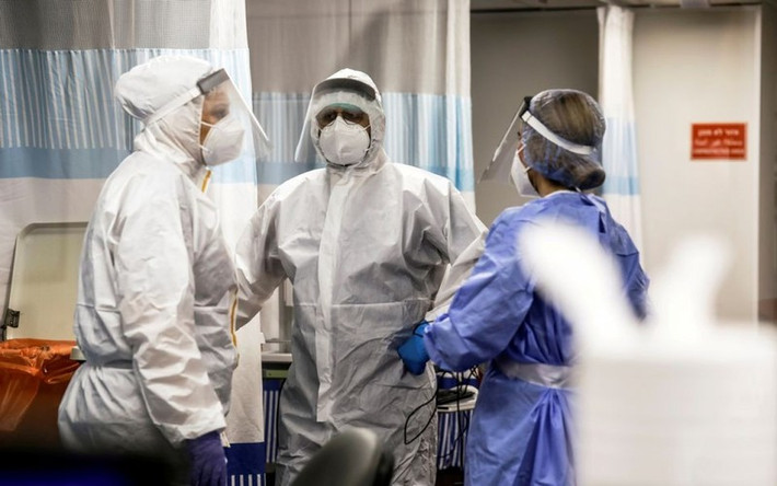 Theo nghiên cứu, khi biến thể Delta xuất hiện ở Israel vào đầu mùa hè năm 2021, có thể nhận thấy tình trạng rằng những người được tiêm vào tháng 1/2021 có nguy cơ bị nhiễm trùng đột phá cao hơn 2,26 lần so với những bệnh nhân được tiêm vào tháng 4/2021. Ảnh: Reuters.