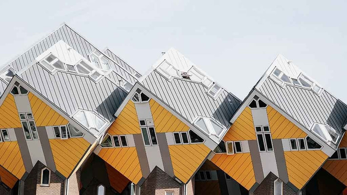 Có hàng chục ngôi nhà khối lập phương độc đáo ở Rotterdam. Chúng được xây dựng từ năm 1982 đến năm 1984. Ảnh: DC.