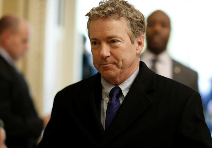 Thượng nghị sĩ Rand Paul mắc COVID-19 hồi tháng 3/2020.