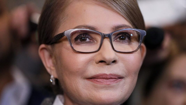 Trước khi bắt đầu sự nghiệp chính trị, Yulia Tymoshenko từng là một nữ doanh nhân thành công nhưng cũng gây tranh cãi trong ngành công nghiệp khí đốt. Ảnh: IBT.