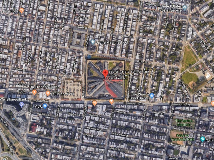 Nhà tù ESP được xây dựng vào năm 1829 ở ngoại ô Philadelphia. Sau đó, nhà tù được mở rộng.