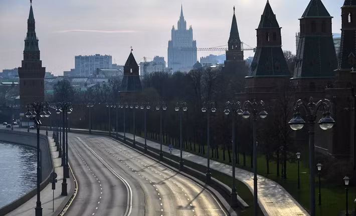 Theo Sputnik, thủ đô nước Nga trở nên vắng vẻ những ngày này vì hầu hết người dân được yêu cầu ở nhà trong bối cảnh dịch COVID-19 đang bùng phát. (Nguồn ảnh: Sputnik)