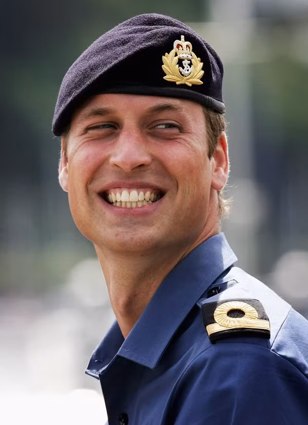 Hoàng tử William từng được huấn luyện với lực lượng Hải quân Hoàng gia vào năm 2008.