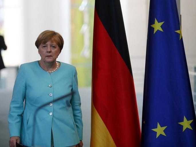 Tiếp theo là Đức. "Đức, quốc gia đông dân nhất Liên minh Châu Âu, sở hữu một trong những nền kinh tế lớn nhất toàn cầu và đã chứng tỏ vai trò của nước này trong cộng đồng quốc tế", US News cho hay.