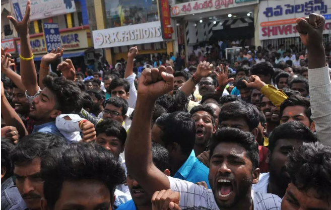 Theo số liệu thông kê, hơn 32.000 vụ cưỡng hiếp được trình báo trong năm 2017 tại Ấn Độ. Tuy nhiên, các chuyên gia cho rằng còn có nhiều trường hợp chưa được báo cáo. Ảnh: TimesOfIndia.