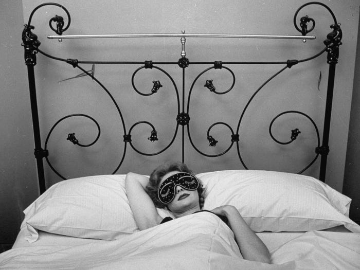 Và 3% không có kế hoạch đón mừng thời khắc chuyển giao giữa năm cũ và năm mới.