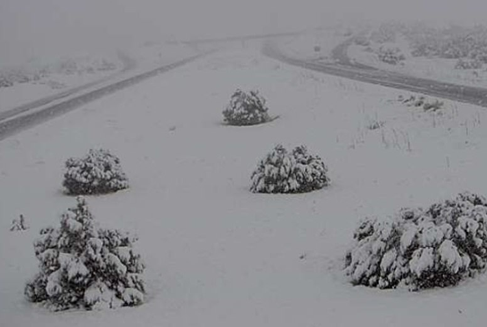 Nước Mỹ chìm trong băng giá những ngày này.