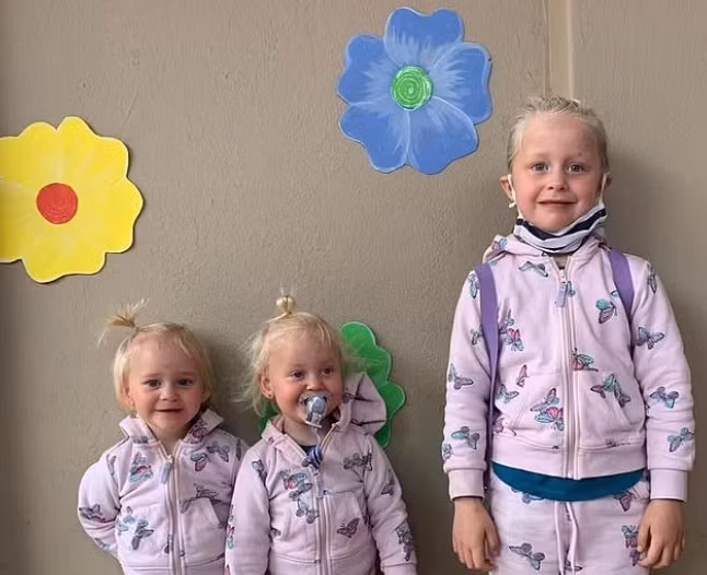 Bà nội của các bé gái cho biết gia đình rất sốc và không hiểu chuyện gì đang xảy ra. "Chúng tôi đang rất sốc và đau lòng", bà nói với Stuff. Ảnh: Daily Mail.