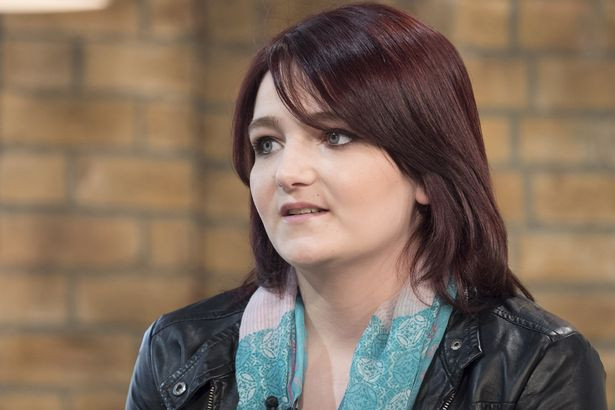 “Tôi cảm thấy hạnh phúc khi Arihanna chào đời. Đã có lúc tôi nghĩ rằng mình sẽ không bao giờ sinh thêm con nữa. Nhưng tôi cũng cảm thấy có lỗi, vì Arihanna ở cùng tôi còn con gái lớn của tôi thì không. Tôi rất yêu các con”, Tressa nói.