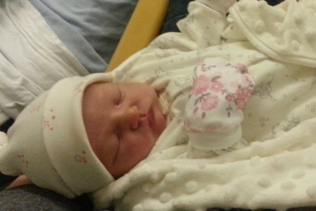 Năm 2018, Tressa mang thai với Darren và hạ sinh cô con gái thứ hai, Arihanna (ảnh).