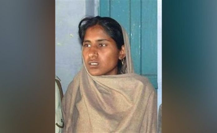 Fatima, dì của Shabnam, nói rằng Shabnam và Salim đáng bị treo cổ vì những tội ác tày trời mà họ đã gây ra. Ảnh: FN.