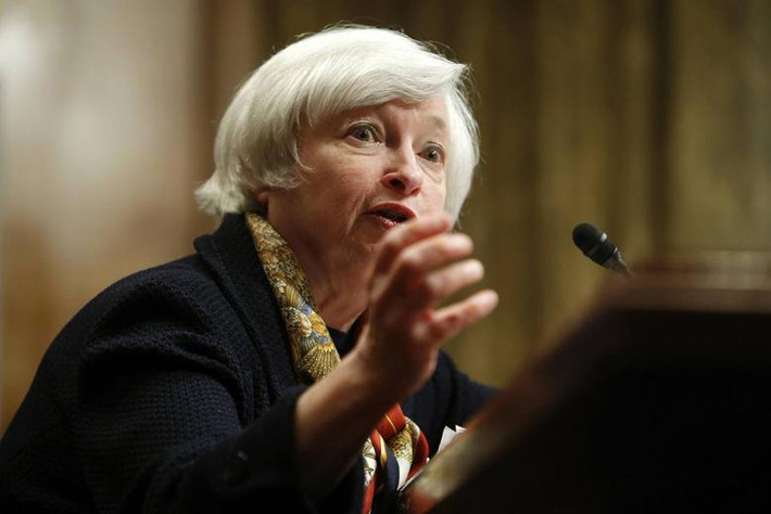 Vào ngày 9/10/2013, Janet Yellen chính thức được đề cử làm Chủ tịch Cục Dự trữ Liên bang Mỹ . Sau khi được Thượng viện Mỹ phê chuẩn, bà tuyên thệ nhậm chức vào ngày 3/2/2014 và đảm nhiệm chức vụ này cho đến tháng 2/2018. Ảnh: Reuters.