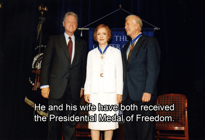 Năm 1999, ông Carter và vợ, bà Rosalynn, được trao Huân chương Tự do của Tổng thống. Ảnh: ATI.