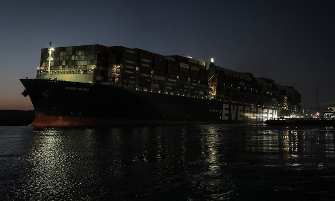 Tàu chở hàng Ever Given tại kênh đào Suez hôm 29/3.