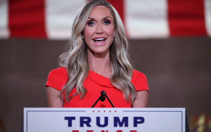 Lara Trump đảm nhiệm vai trò cố vấn cho chiến dịch tranh cử của ông Donald Trump vào năm 2016 và 2020, đồng thời vận động tranh cử cho bố chồng tại Bắc Carolina trước Ngày bầu cử 3/11 vừa qua. Ảnh: Telegraph.