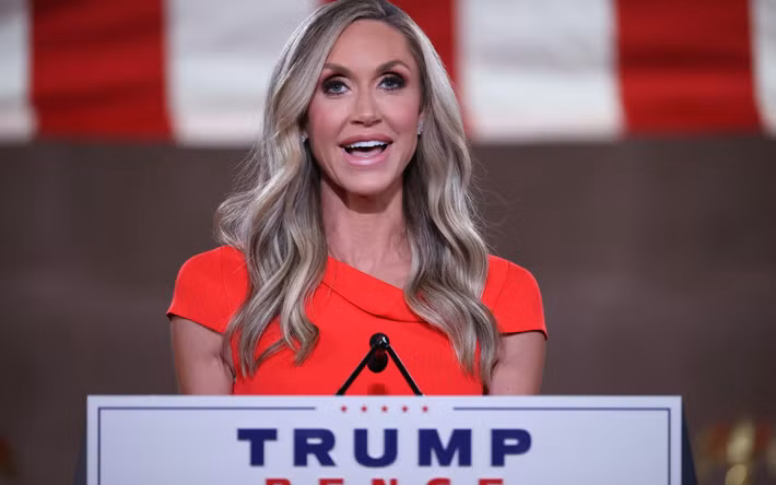 Lara Trump đảm nhiệm vai trò cố vấn cho chiến dịch tranh cử của ông Donald Trump vào năm 2016 và 2020, đồng thời vận động tranh cử cho bố chồng tại Bắc Carolina trước Ngày bầu cử 3/11 vừa qua. Ảnh: Telegraph.