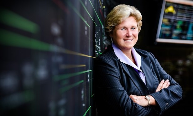 Người phụ nữ quyền lực thứ 10 trong năm 2020, theo danh sách của Forbes, là bà Gail Koziara Boudreaux - Giám đốc điều thành của công ty Anthem (Mỹ). Ảnh: Anthem.