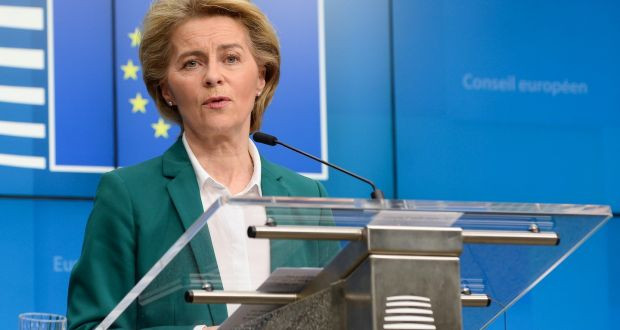 Về đời tư, bà von der Leyen kết hôn với ông Heiko von der Leyen, một giáo sư ngành y khoa, vào năm 1986. Hai người có với nhau 7 người con. Ảnh: Reuters. 