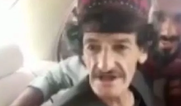 Nguồn tin cho hay, Nazar trước đây làm việc cho Cảnh sát Quốc gia Afghanistan, khiến ông trở thành mục tiêu của những vụ giết người trả thù. 