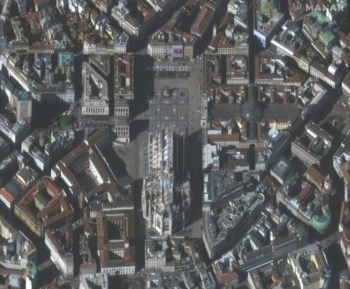 Còn đây là Milan Duomo ngày 4/3. Được biết, Italy hiện là "ổ dịch" COVID-19 lớn nhất Châu Âu. Tính đến ngày 6/3, Italy đã phát hiện 4.636 trường hợp nhiễm virus corona chủng mới, trong đó có 197 người tử vong.