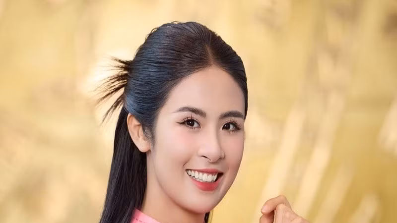 Ngọc Hân ghi điểm với hình ảnh hoa hậu giàu tri thức