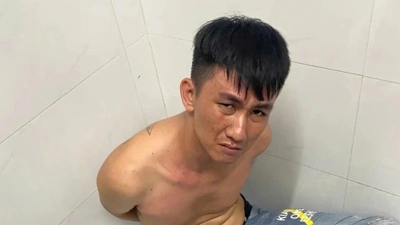 Bắt giữ nghi phạm đâm bảo vệ Bệnh viện Đa khoa Vĩnh Long tử vong