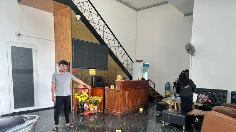 Khởi tố hai đối tượng gây rối trật tự tại quán karaoke ở Lâm Đồng