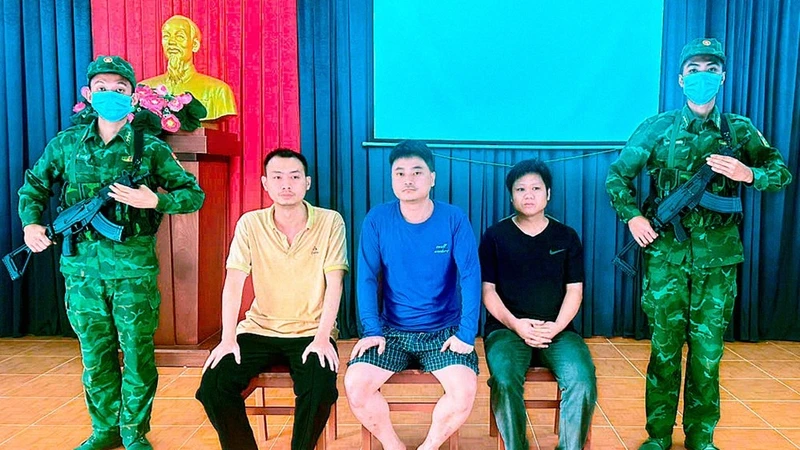 Tây Ninh bắt giữ 3 người nước ngoài nhập cảnh trái phép từ hướng biên giới