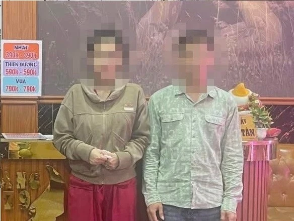 Đồng Nai triệt xóa hai tụ điểm mại dâm núp bóng karaoke, massage