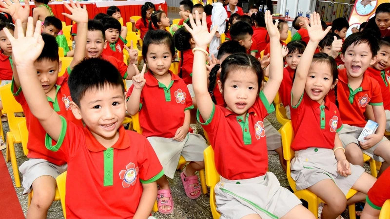 An Giang: 1.355 trường đồng loạt khai giảng năm học 2025-2026