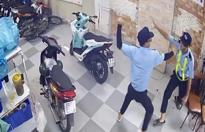 Xô xát giữa hai nhân viên bảo vệ, một người tử vong