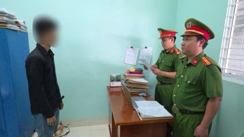 An Giang: Khởi tố đối tượng dùng kích điện khai thác thủy sản