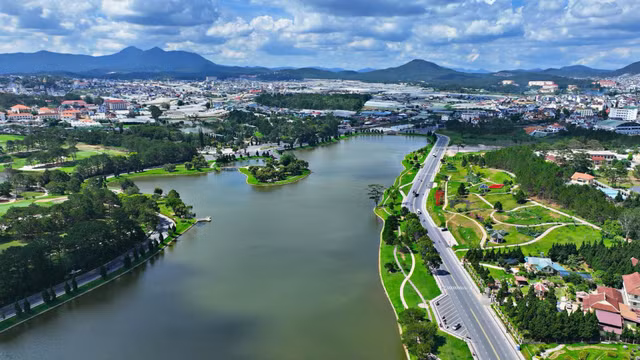 toan-canh-da-lat.jpg