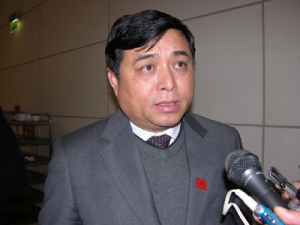 Dưới thời ông Dũng, bộ mặt Ninh Thuận đã có nhiều đổi thay khi đề ra giải pháp chiến lược tập trung cải thiện môi trường đầu tư, nâng cao năng lực cạnh tranh. Văn phòng Phát triển kinh tế Ninh Thuận là mô hình lần đầu tiên có tại Việt Nam giúp hoàn tất nhanh chóng các thủ tục hành chính, cấp phép liên quan, vốn là một nút thắt khó gỡ làm nhiều nhà đầu tư ngao ngán.