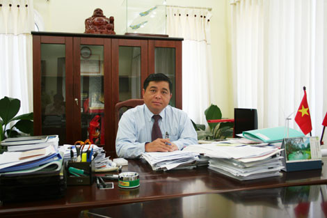 Vị trí thứ nhất trong kỳ bỏ phiếu tín nhiệm Hội đồng nhân dân tỉnh chưa làm ông Dũng hài lòng bởi vì theo ông, những nhiệm vụ nặng nề như vận hành đại kế hoạch tái cơ cấu nền kinh tế vẫn đang còn ở trước mắt.