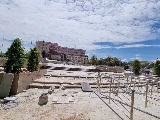Trà Vinh: Cận cảnh DA Quảng trường và Bia chiến thắng gần 20 tỷ - Hình 4 Tra Vinh: Can canh DA Quang truong va Bia chien thang gan 20 ty-Hinh-4