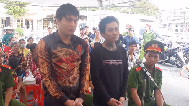 Nguoi dan ong co 2 con nho bi nhom cho vay nang lai danh chet