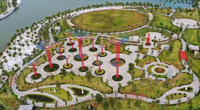 Tiến độ dự án bất động sản: Toàn cảnh siêu dự án Vinhomes Grand Park ở Sài Gòn - Hình 7 Tien do du an bat dong san: Toan canh sieu du an Vinhomes Grand Park o Sai Gon-Hinh-7