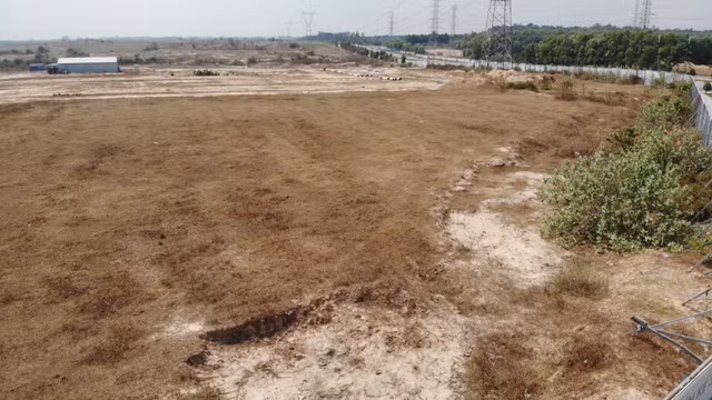 Cận cảnh 43ha đất vàng ở Bình Dương đang bị điều tra - Hình 2 Can canh 43ha dat vang o Binh Duong dang bi dieu tra-Hinh-2