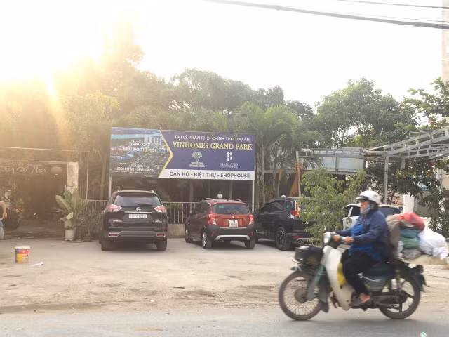 Tiến độ dự án bất động sản: Toàn cảnh siêu dự án Vinhomes Grand Park ở Sài Gòn - Hình 5 Tien do du an bat dong san: Toan canh sieu du an Vinhomes Grand Park o Sai Gon-Hinh-5