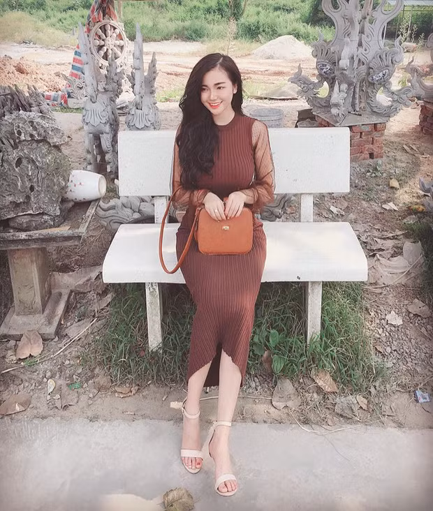 Gai Viet so huu vong 1 len den 108cm goi cam het co-Hinh-5