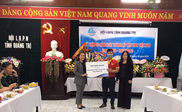 Tập đoàn Masan ủng hộ 6 tấn thịt viên và hàng trăm ngàn sản phẩm thiết yếu đến người dân miền Trung - Hình 5 Tap doan Masan ung ho 6 tan thit vien va hang tram ngan san pham thiet yeu den nguoi dan mien Trung-Hinh-5