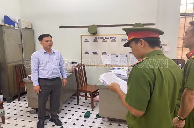 Bắt Tổng giám đốc Công ty cổ phần Tín Nghĩa ở Đồng Nai Bat Tong giam doc Cong ty co phan Tin Nghia o Dong Nai