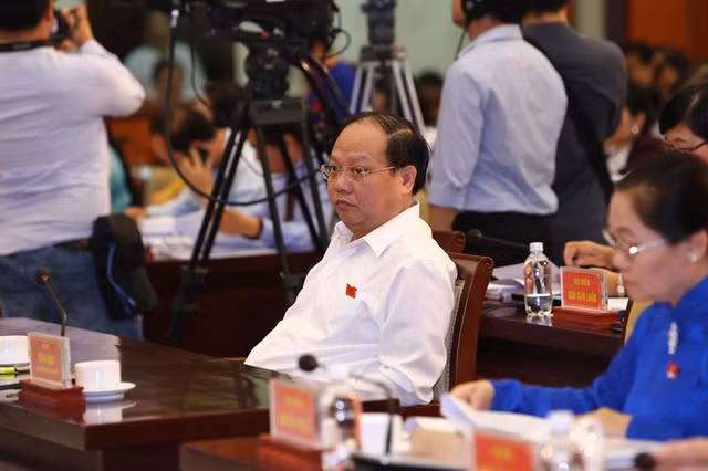 Du an 32ha Phuoc Kien lien quan ong Tat Thanh Cang bi ban re ra sao?-Hinh-2