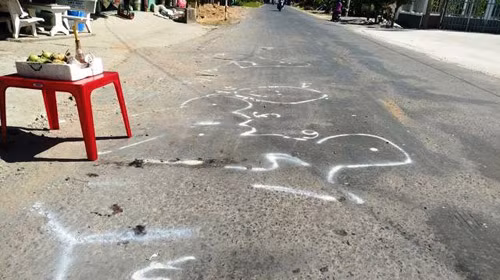 Thảm sát 3 người thân ở TPHCM: Nghi phạm có ý định tự sát - Hình 2 Tham sat 3 nguoi than o TPHCM: Nghi pham co y dinh tu sat-Hinh-2