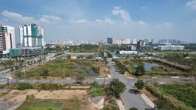 Toàn cảnh 4 lô đất “vàng” ở Thủ Thiêm đấu giá được 37.346 tỷ đồng - Hình 5 Toan canh 4 lo dat “vang” o Thu Thiem dau gia duoc 37.346 ty dong-Hinh-5