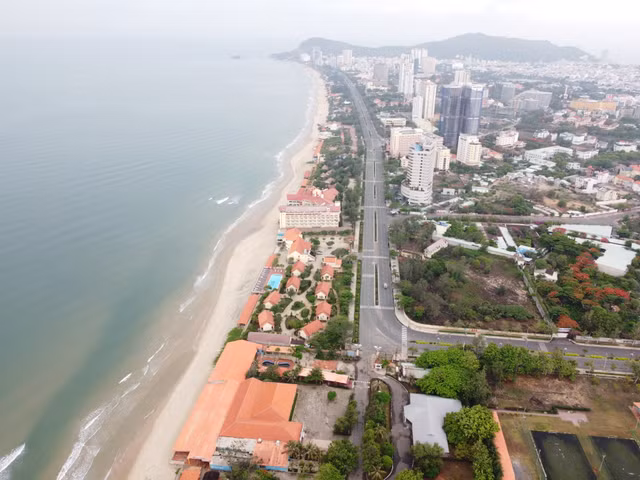 Ba Ria - Vung Tau: Can canh 28 ha dat “vang” bai bien Thuy Van sau quyet dinh thu hoi